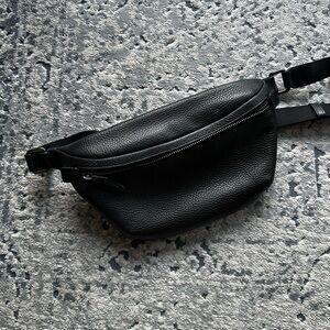 Coach black leather cross body bag - As New